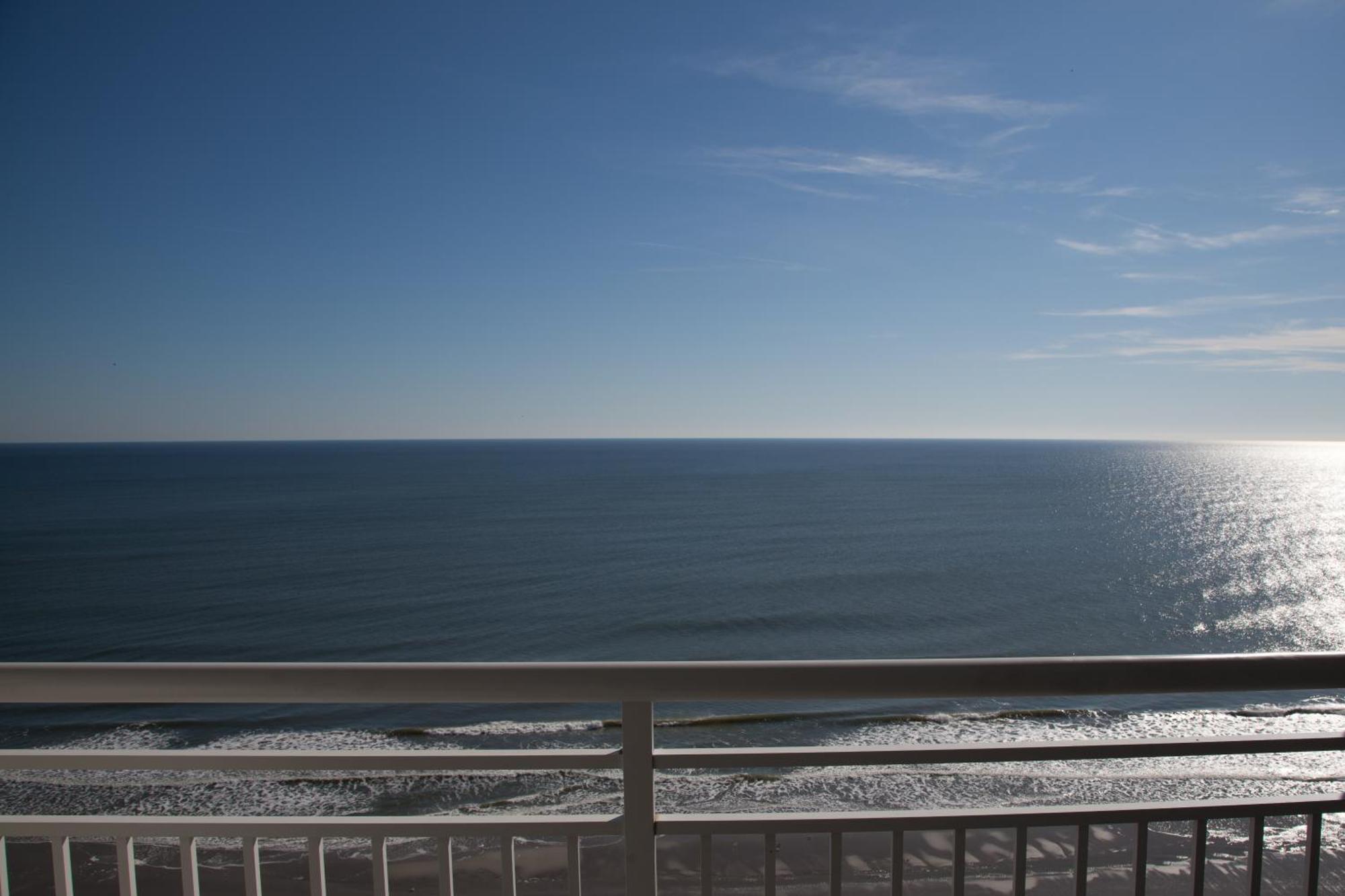 Seaside Resort Atlantic Beach Экстерьер фото