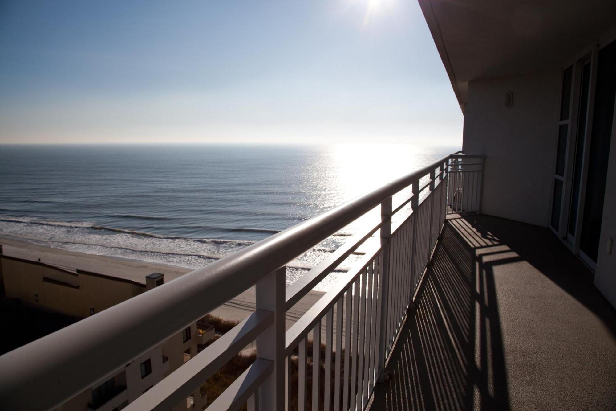 Seaside Resort Atlantic Beach Экстерьер фото